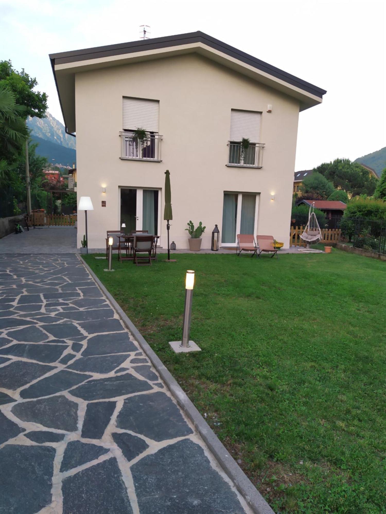 Peonia 2 Posti Wi-Fi Ac Free Park Jacuzzi Bed and Breakfast Porlezza Eksteriør billede